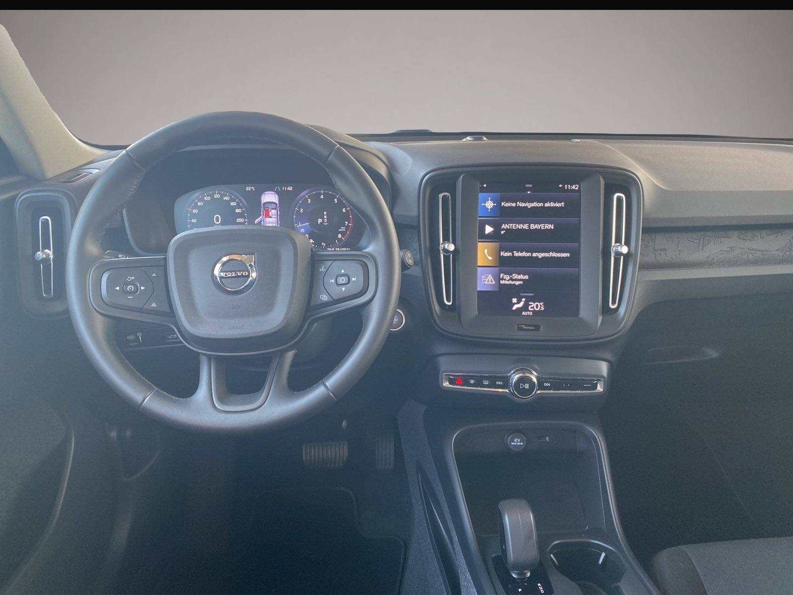 Bild 8 Volvo XC40 T2 Essential LED+Fernlichtass.+Kam.+KlimaA