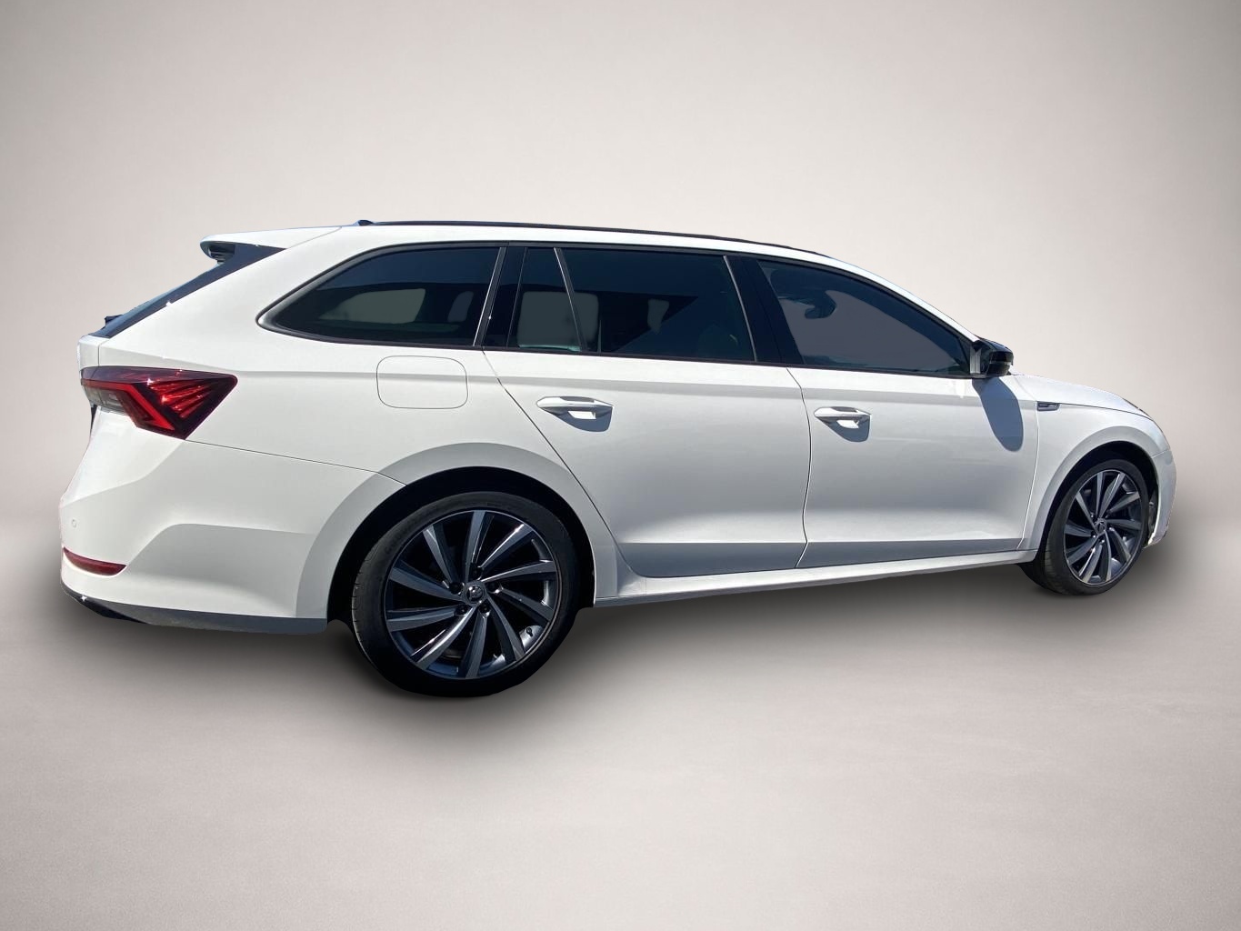 Bild 5 Skoda Octavia Combi 2.0 TDI DSG 4x4 SPORTLINE HEAD-UP+