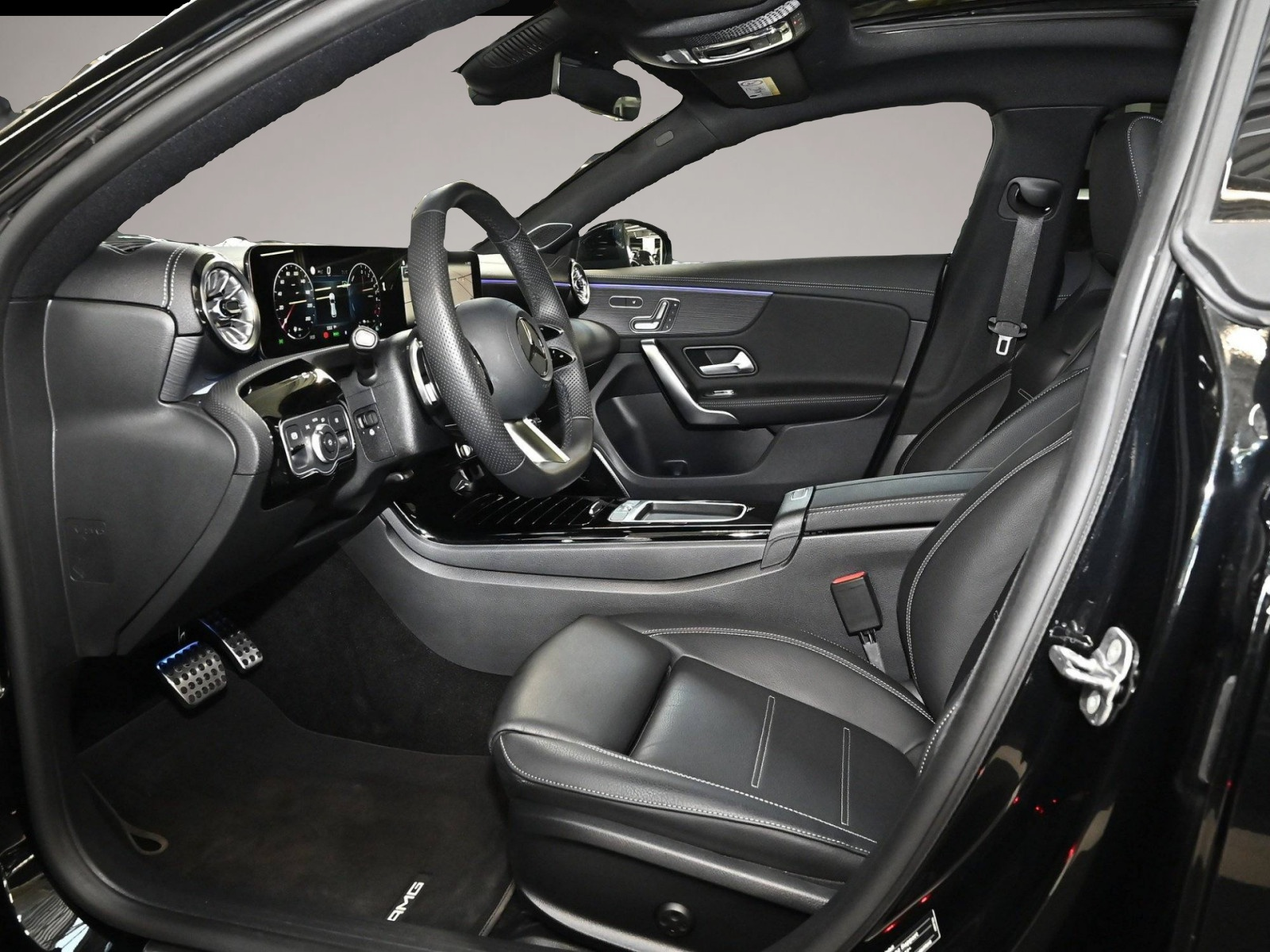 Bild 6 Mercedes-Benz CLA 250