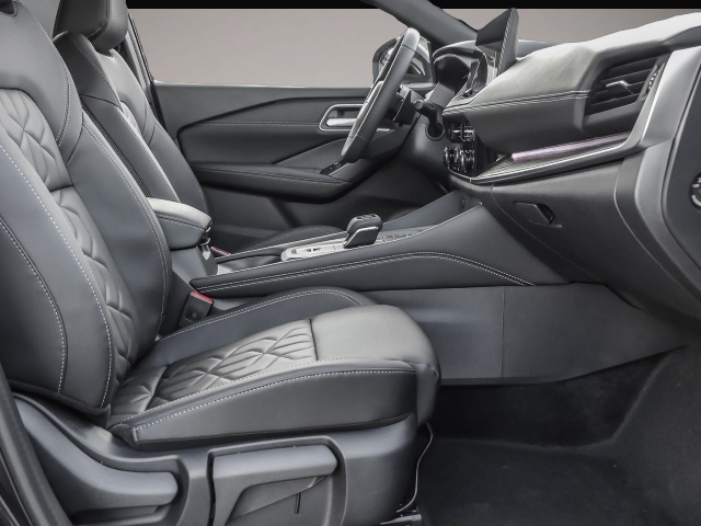 Bild 5 Nissan Qashqai Tekna 1.3 DIG-T MHEV 158PS Xtronic 4x2
