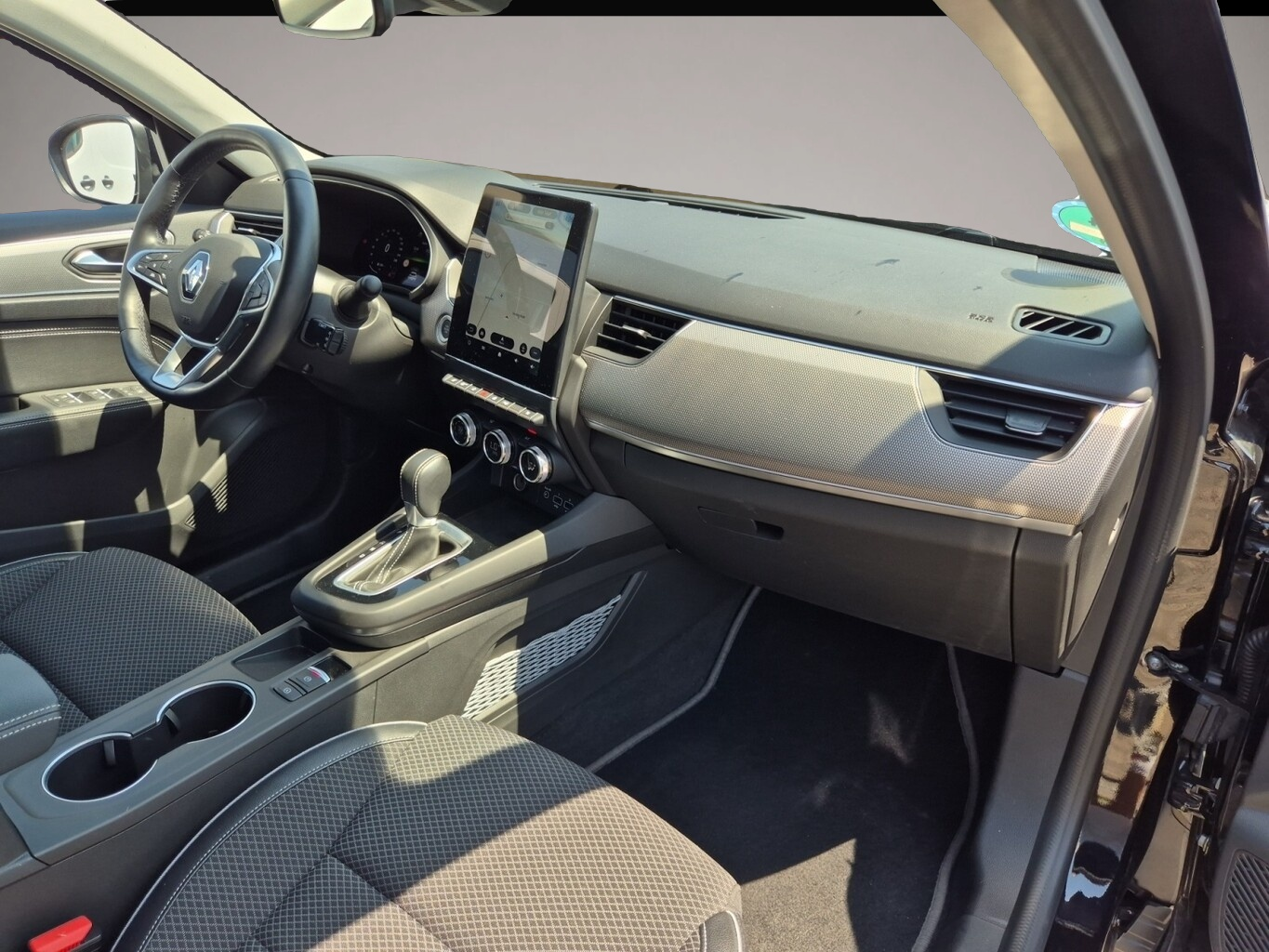 Bild 5 Renault Arkana 1.3 TCe 140 MHEV EDC Techno SchiebeD Nav