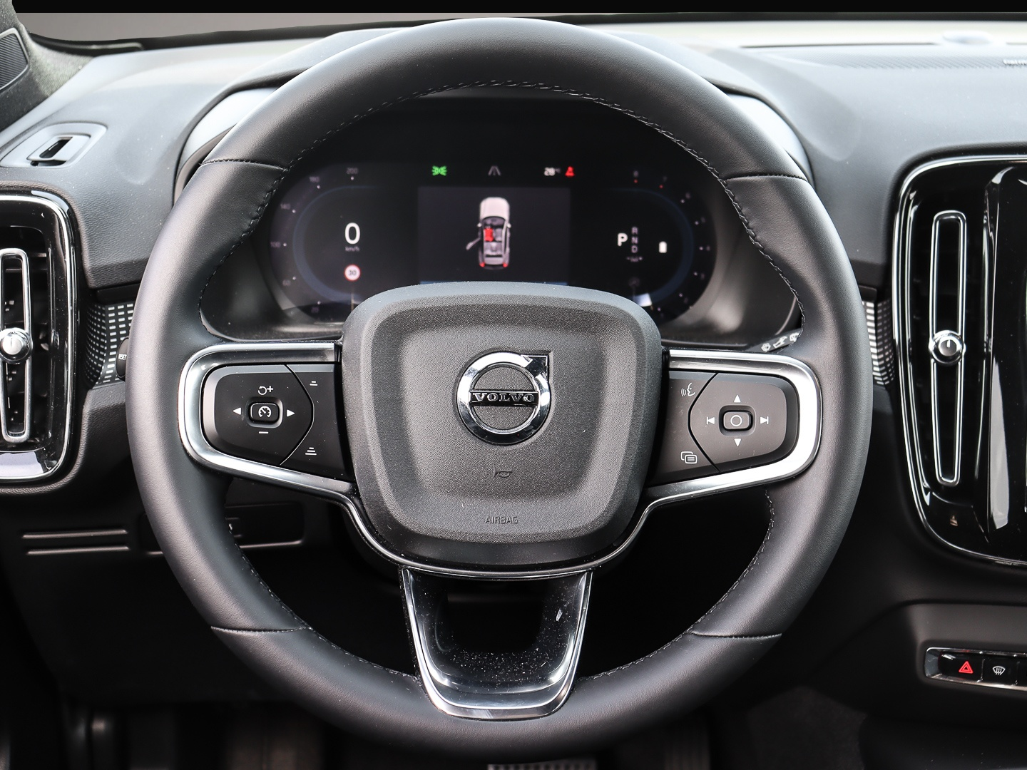 Bild 5 Volvo XC40 Plus Dark 2WD B4 EU6d digitales Cockpit Mem