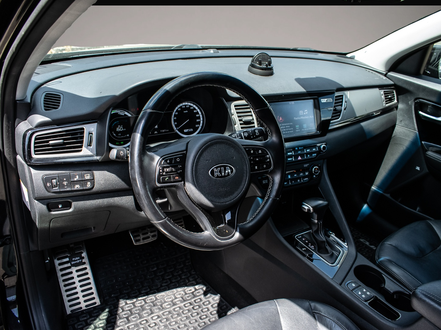 Bild 7 Kia Niro Spirit Navi Leder Soundsystem JBL Klimasitz