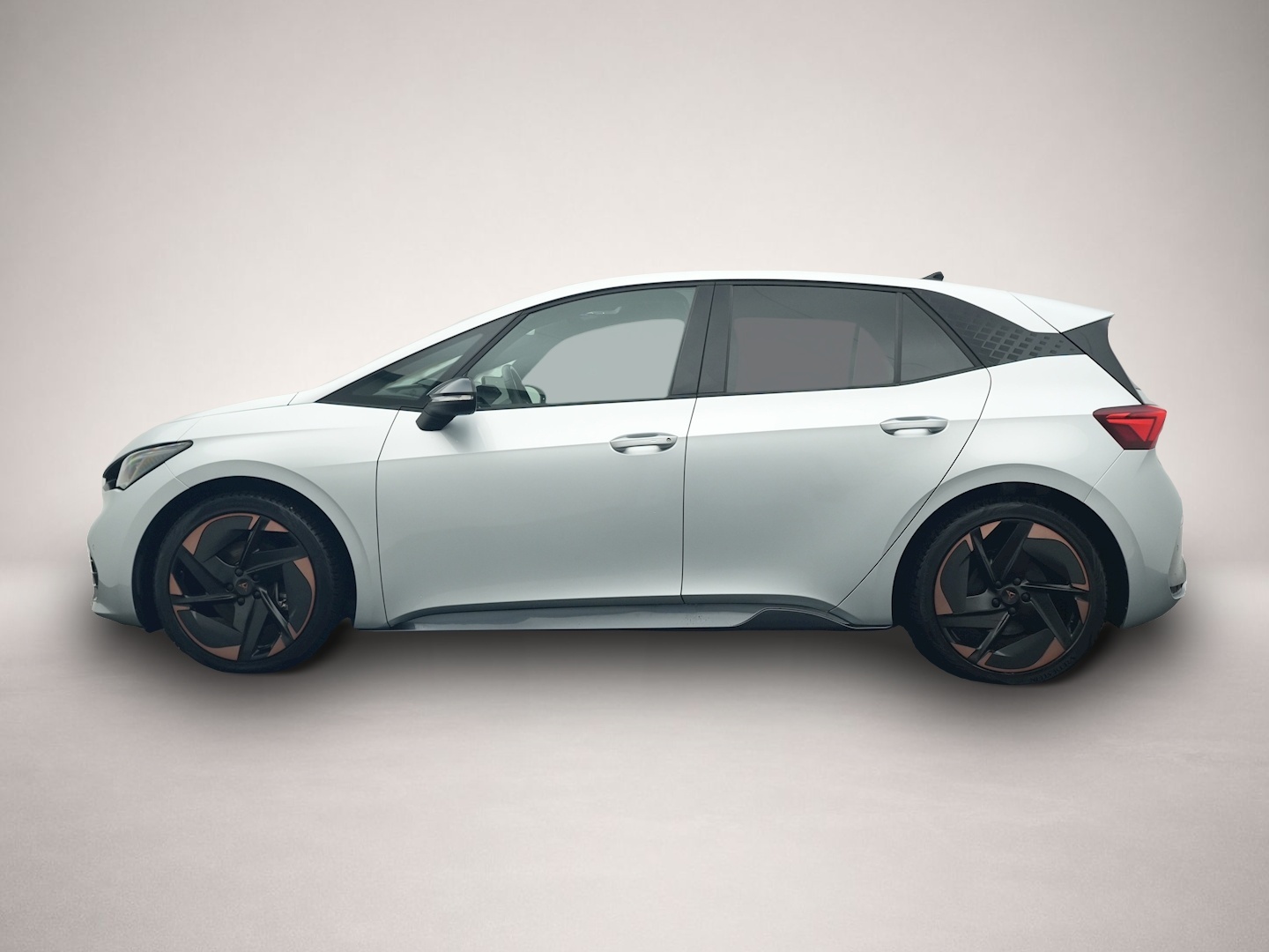Bild 1 Cupra Born PANO BEATS SHZ