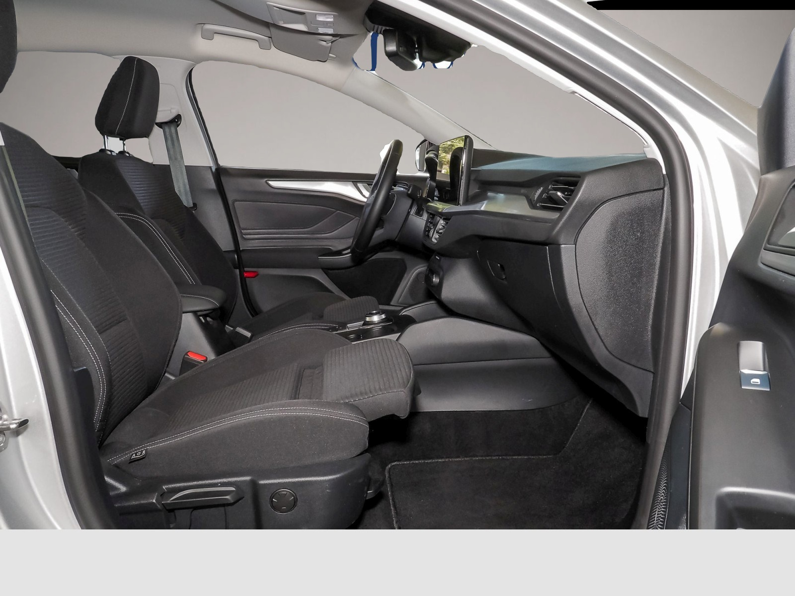 Bild 5 Ford Focus Turnier 1.5 EcoBlue Aut. Titanium-Audio Na