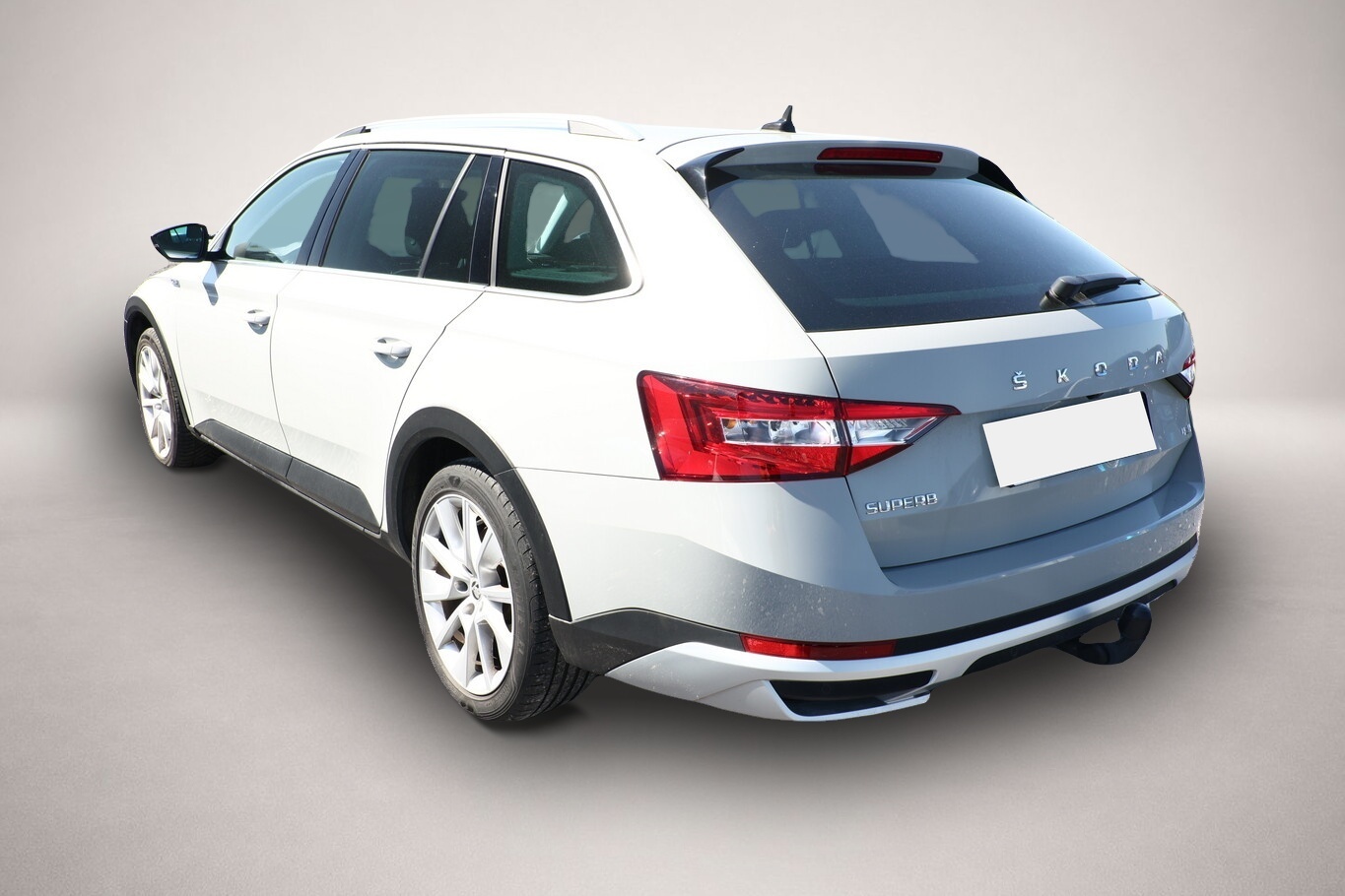Bild 4 Skoda Superb Combi 2.0 TSI 280 DSG 4x4 Scout Nav AHK