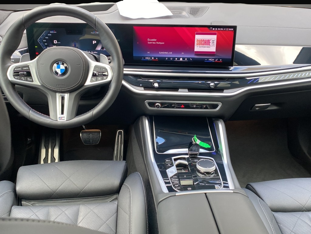 Bild 3 BMW X6 M60 i xDrive*UPE 148.000¤*SoftClose*Pano*DAB