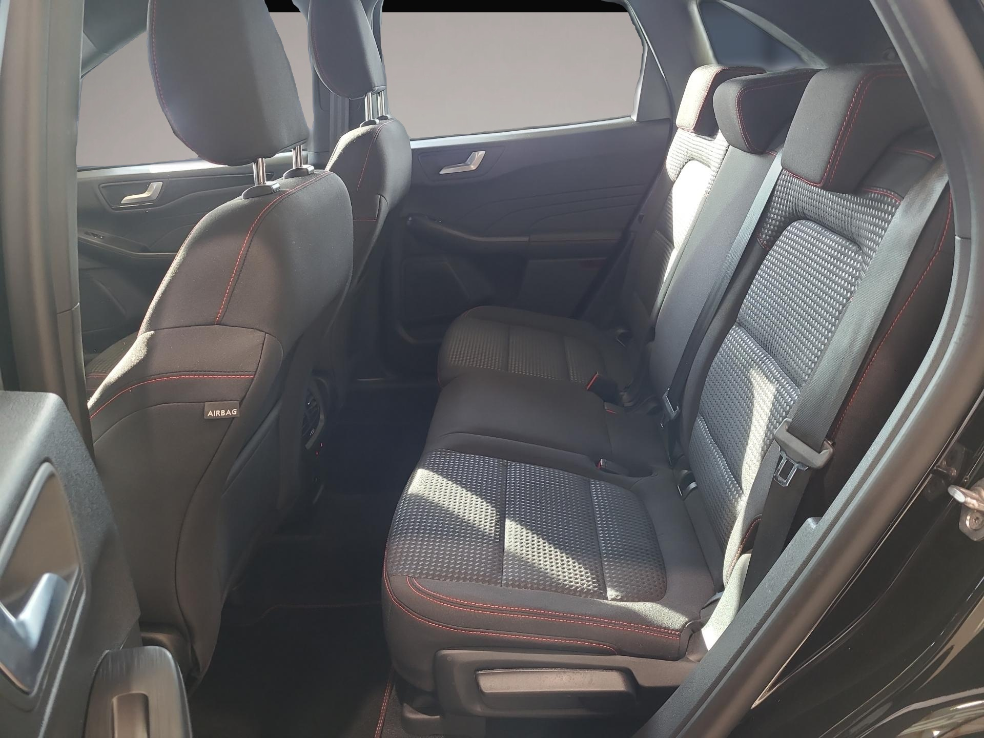 Bild 7 Ford Kuga ST-Line Sportpaket Bluetooth Head Up Displa