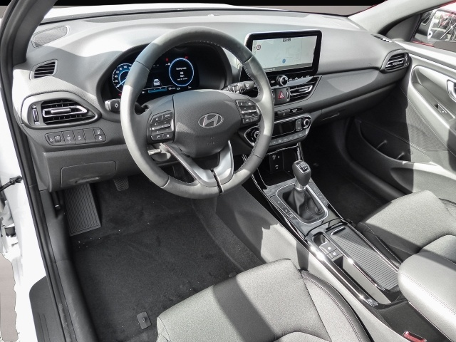 Bild 4 Hyundai i30 Advantage Mild-Hybrid Navi CarPlay Kamera PD