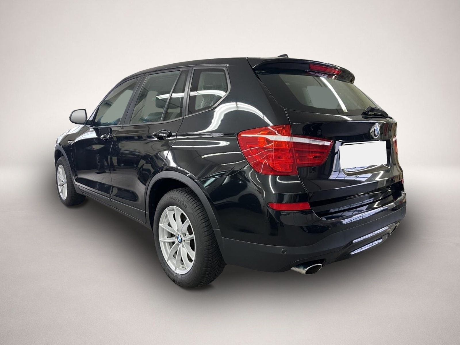 Fotografie 4 des BMW X3 2.0d xDrive AB 290EUR AHK 1.HAND NAVI HK PDC