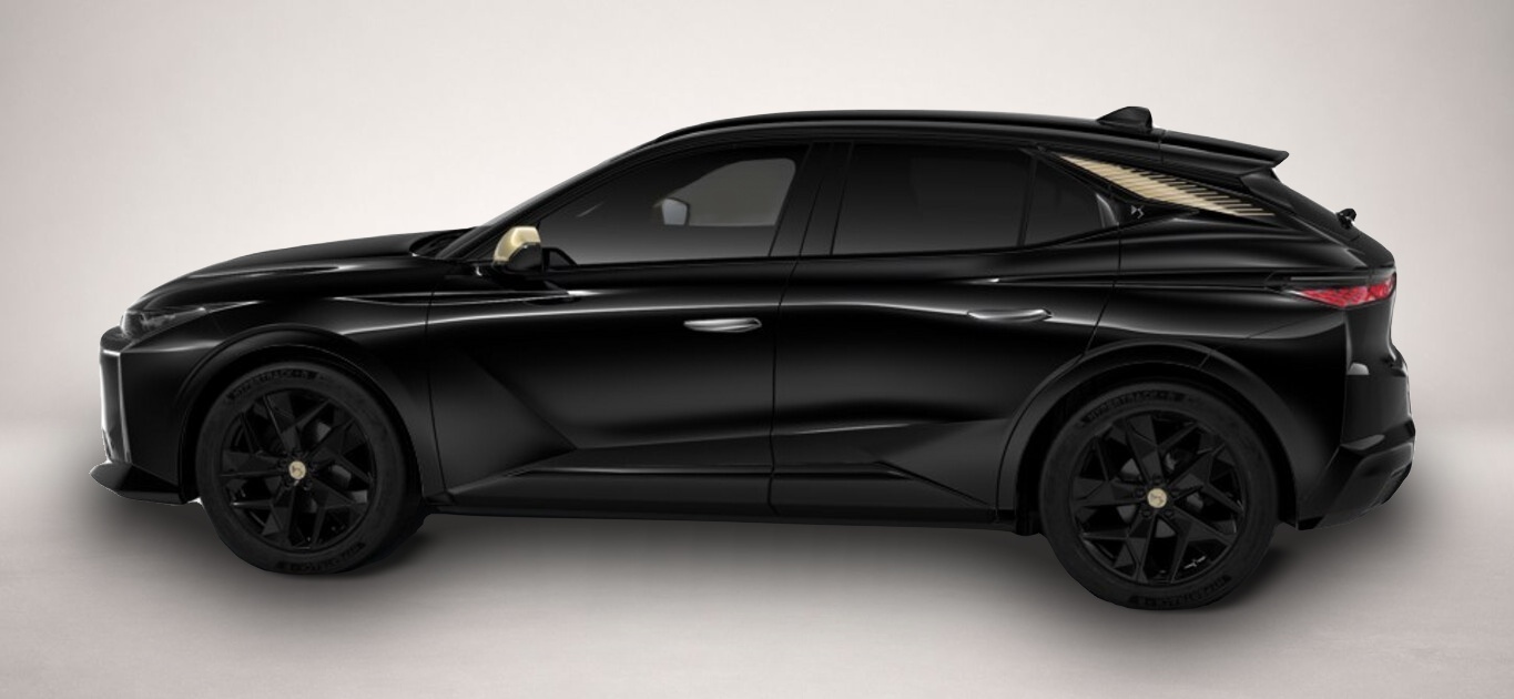 Fotografie des DS Automobiles Nº4 N°4 Hybrid Performance Line Massage eHK ACC Nav