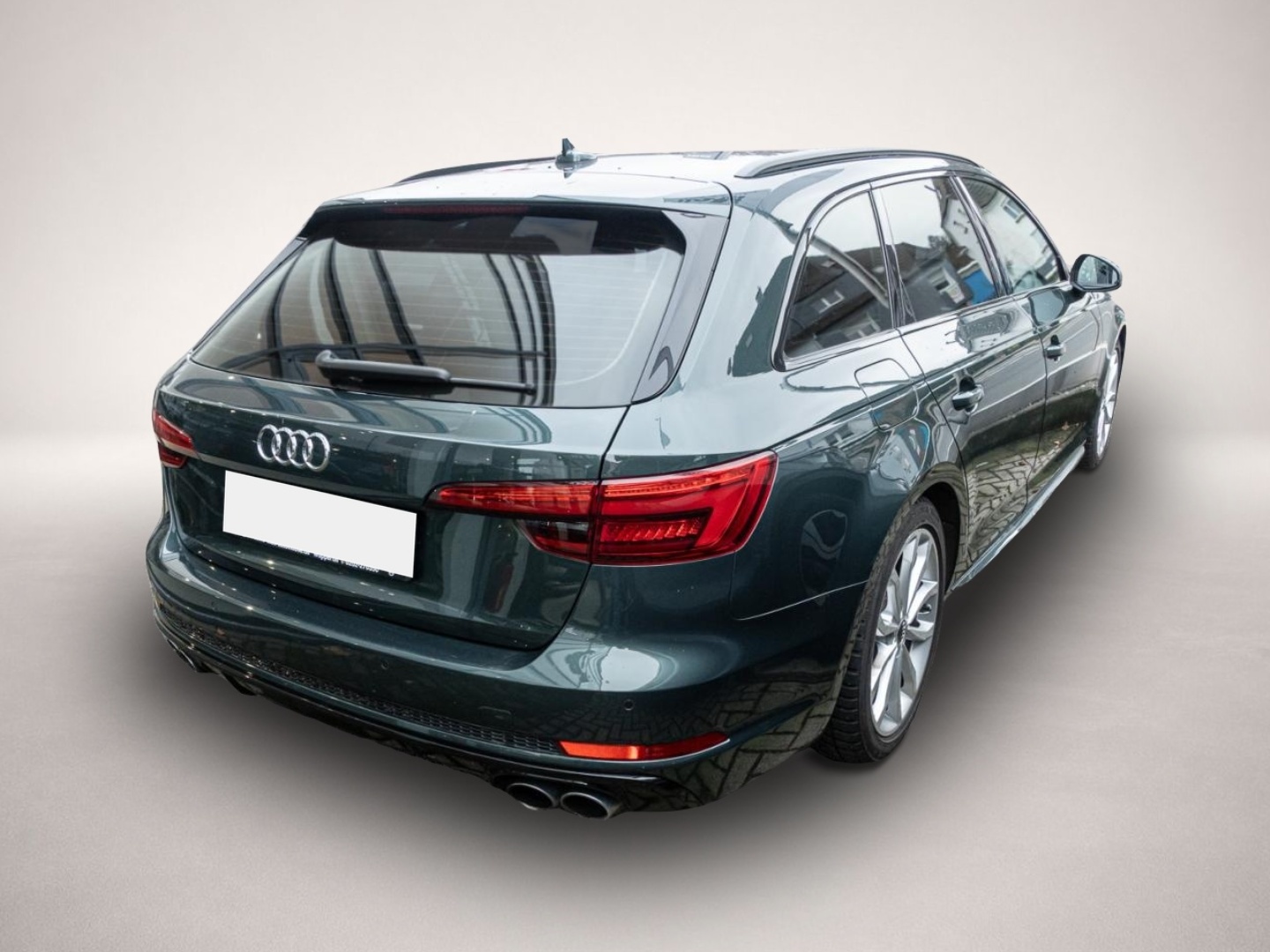 Bild 2 Audi quattro S4 Avant 3.0 TFSI quattro El. Panodach Navi Lede