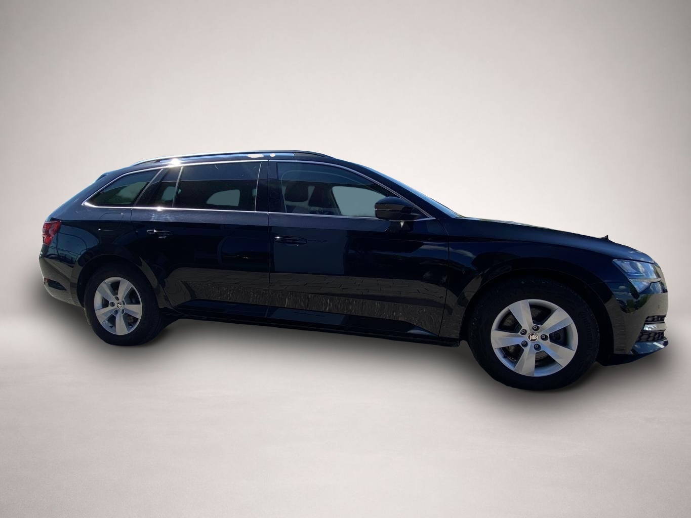 Fotografie 6 des Skoda Superb Combi 2.0 TDI DSG AHK+SMART-LINK+VIRTUAL-