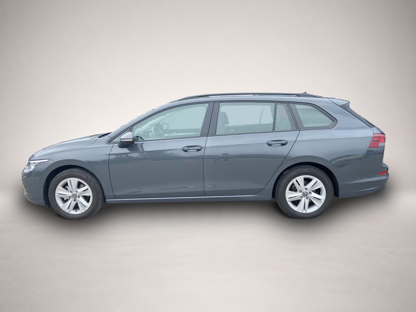 Fotografie des Volkswagen Golf Variant 1.5 eTSI DSG Life AHK+APP-CONNECT+A