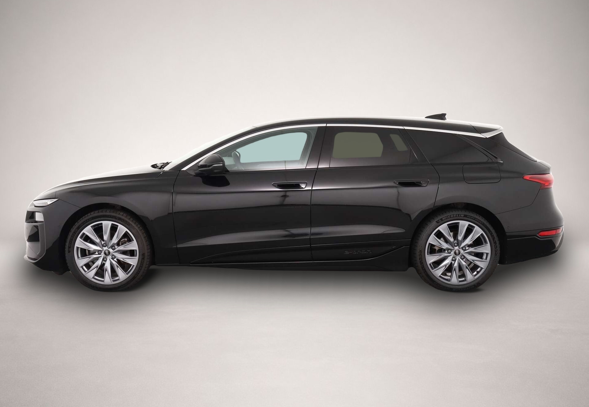 Bild 4 Audi e-tron A6 Avant e-tron