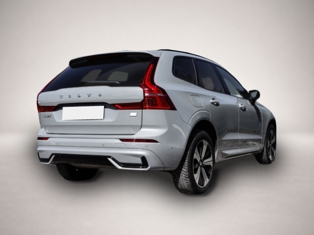 Bild 2 Volvo XC60 Plus Dark Recharge Plug-In Hybrid AWD T8 Tw
