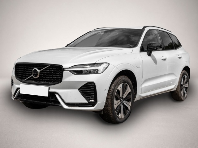Fotografie Volvo XC60 Plus Dark Recharge Plug-In Hybrid AWD T6 Tw