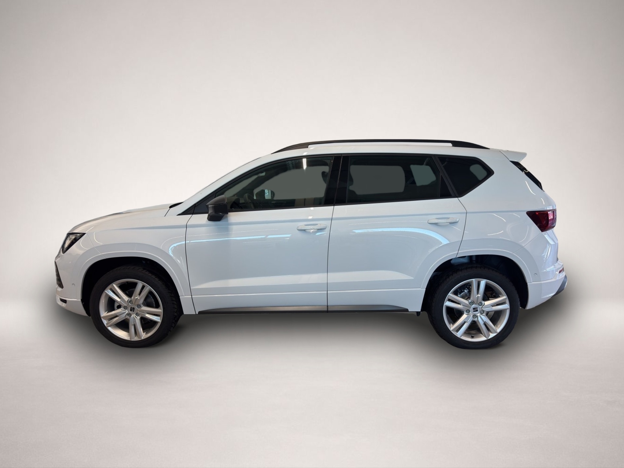 Bild 3 Seat Ateca 1.5 TSI FR LED NAVI AREA-VIEW PARKLENK 18