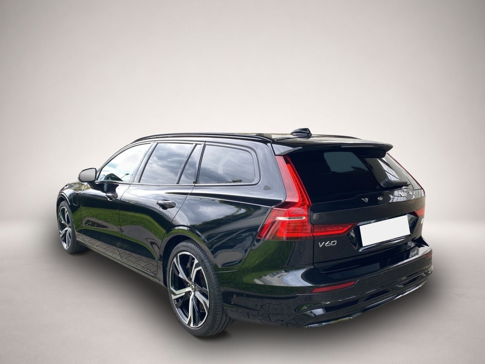 Bild 3 Volvo V60 T8 Plus Dark AWD*AHK*RFK*MMY*SHZ*StHzg*