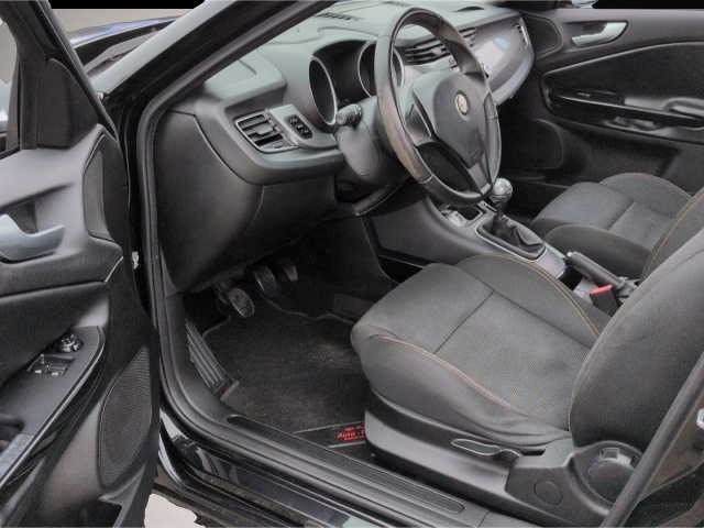 Bild 5 Alfa Romeo Giulietta Super 1.4T*2-Zon-Klimaaut Nebelscheinw