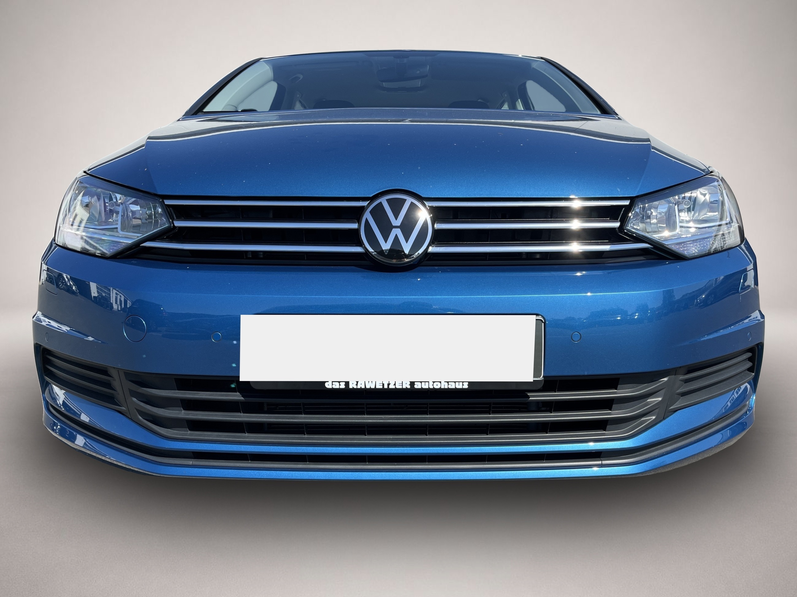 Vehicle image 0