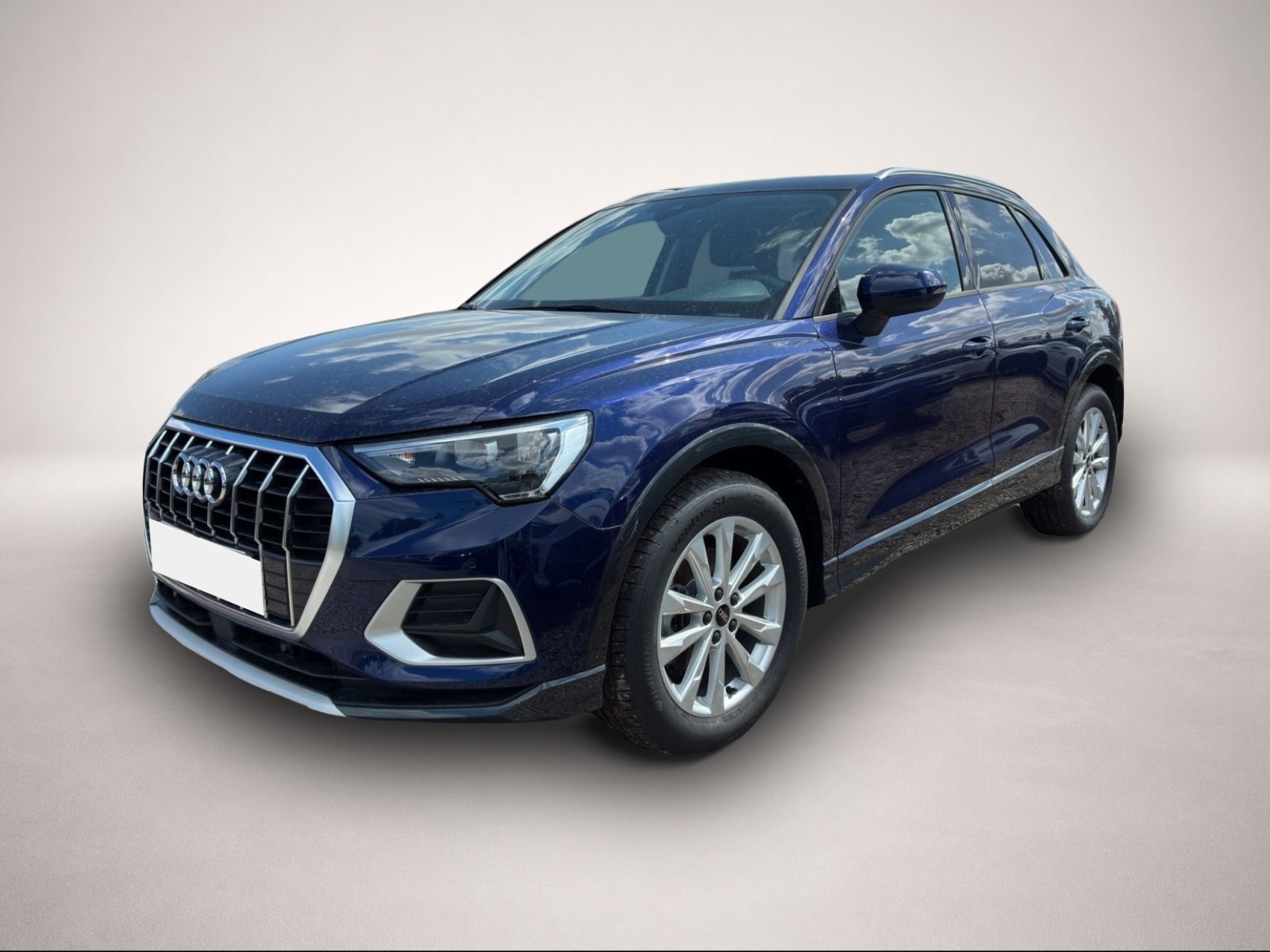 Bild 1 Audi Q3 35 TFSI S tronic Advanced ACC/Navi/AHK