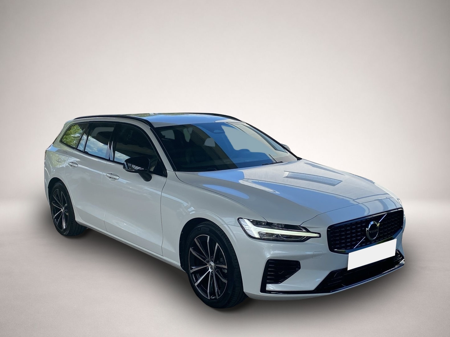 Fotografie 6 des Volvo V60 Kombi T8 Plus Dark Recharge WiPa*LED*Navi*DA