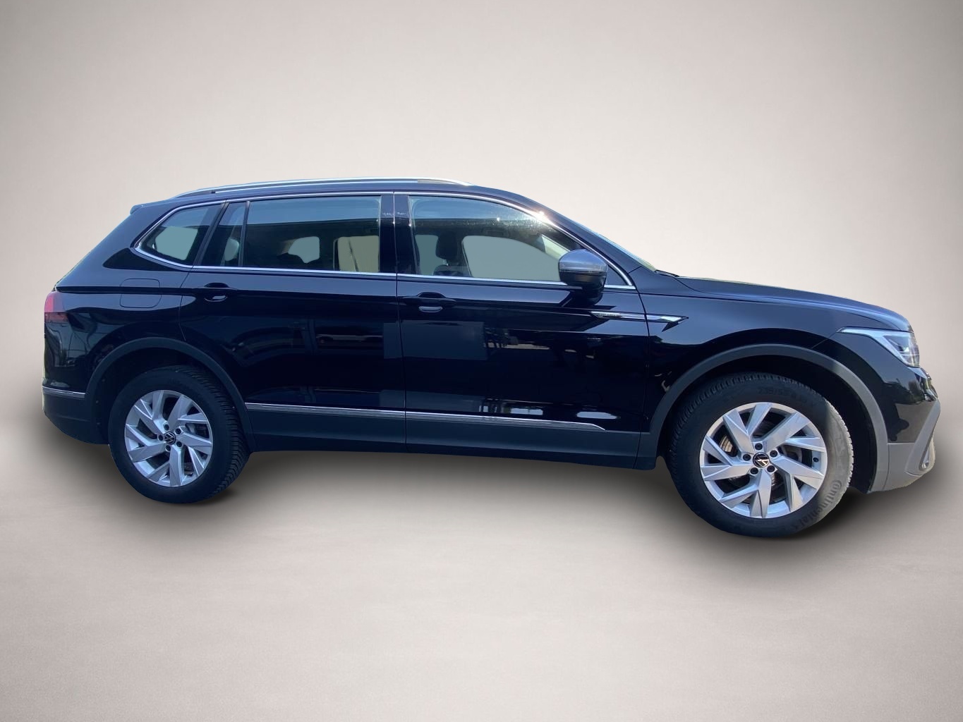 Bild 6 Volkswagen Tiguan Allspace 1.5 TSI DSG LIFE 7-SITZER+AHK+18