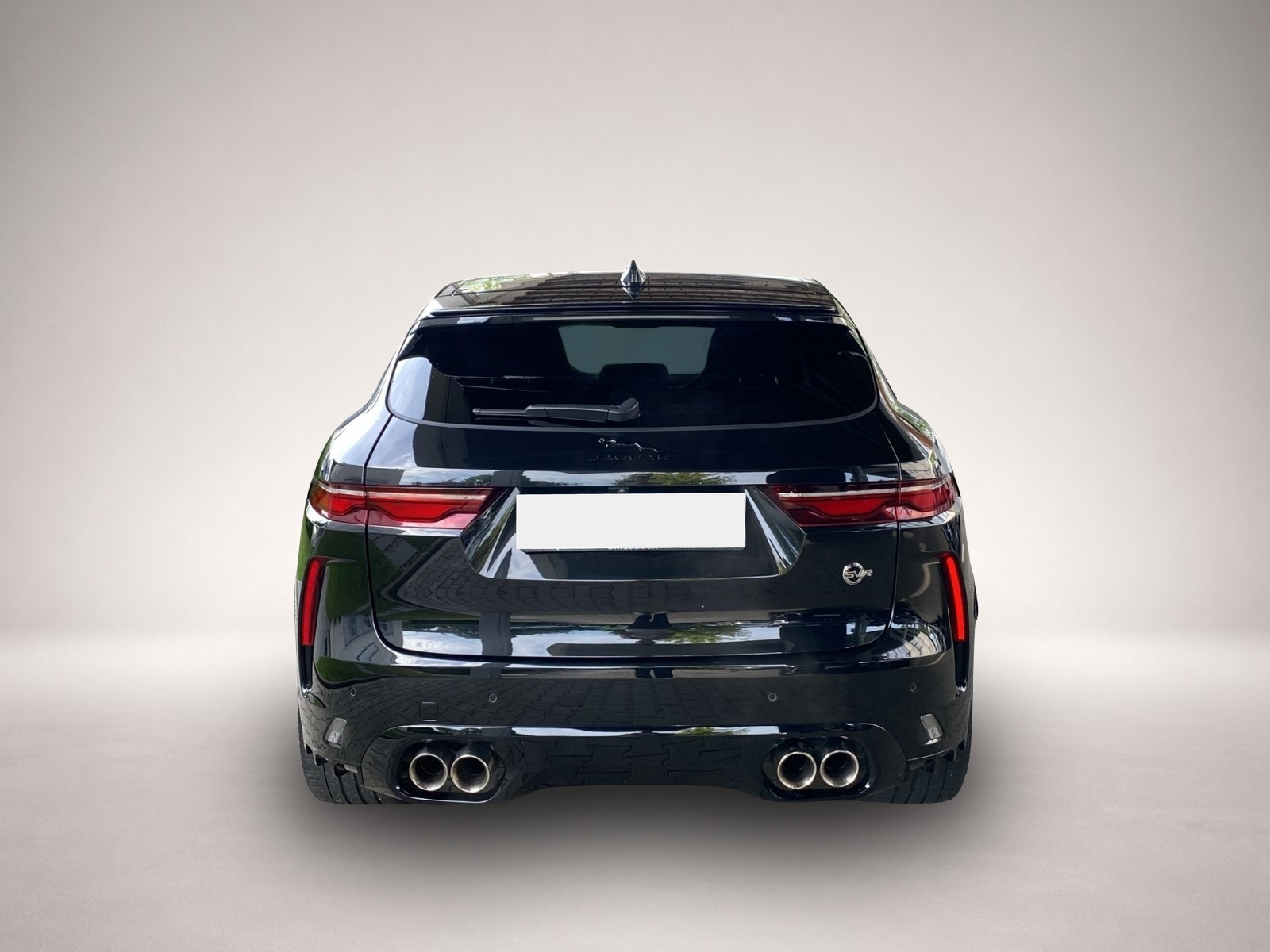 Bild 4 Jaguar F-PACE / P550 SVR ACC+AHK+LED+Navi+SD+SHZ+360+LM