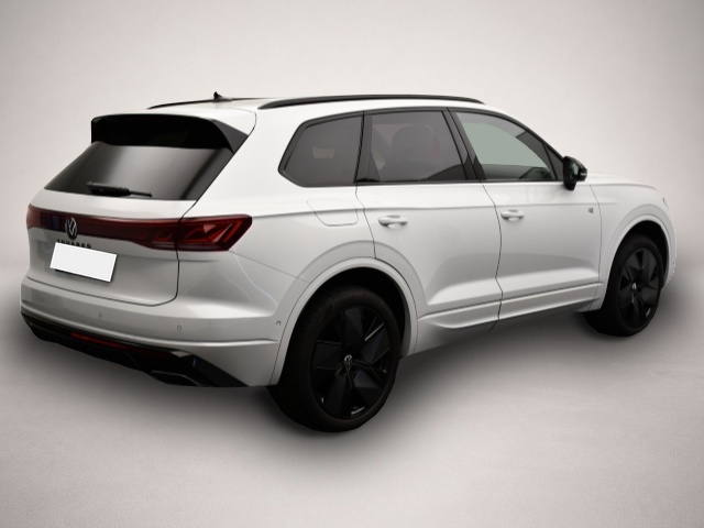 Fotografie 2 des Volkswagen Touareg 3.0 TDI 4M Tip. R-Line Matrix/AHK/Dynaud