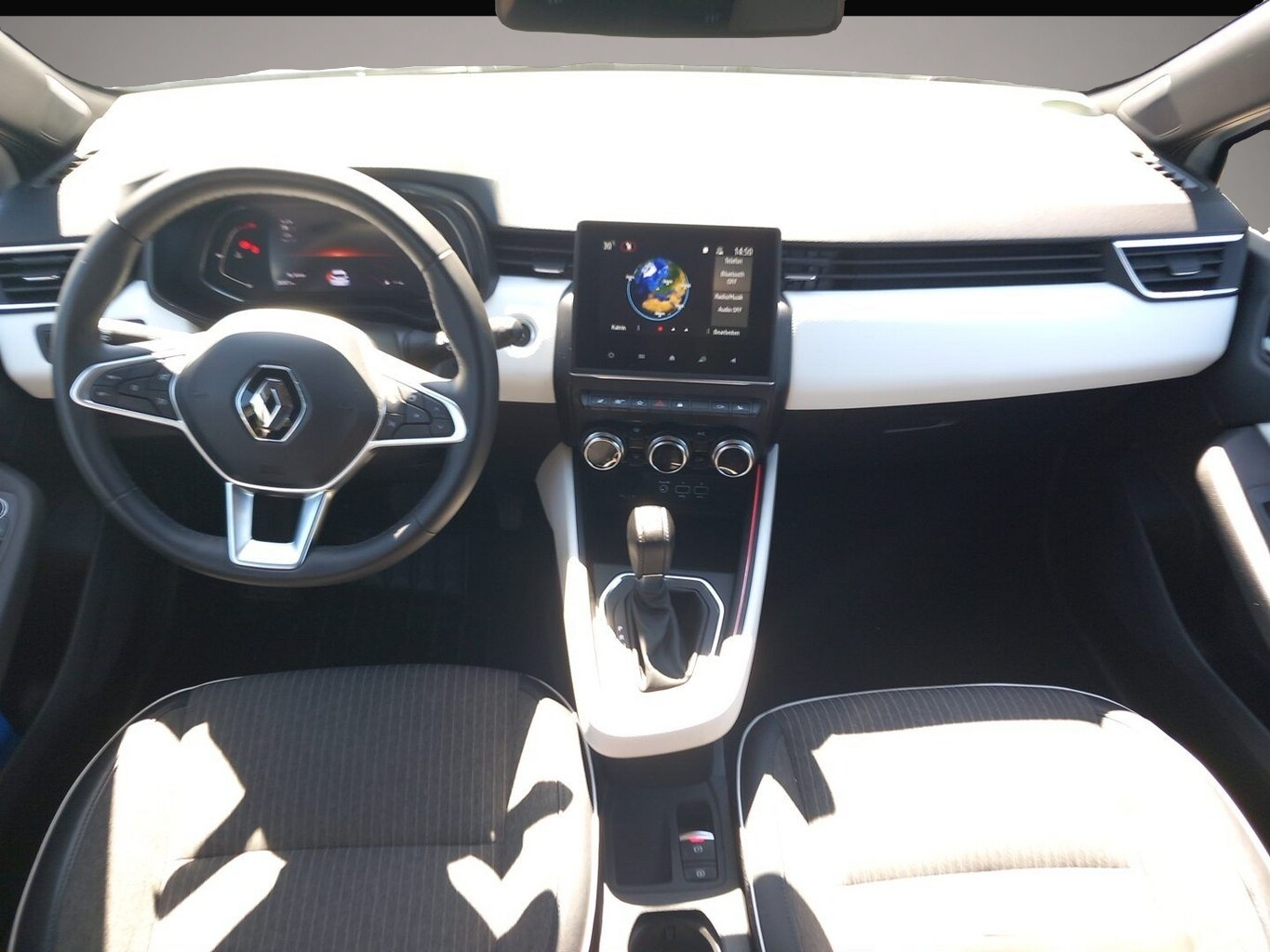 Bild 6 Renault Clio V 1.0 TCe 90 X-Tronic Techno Nav Kam360°