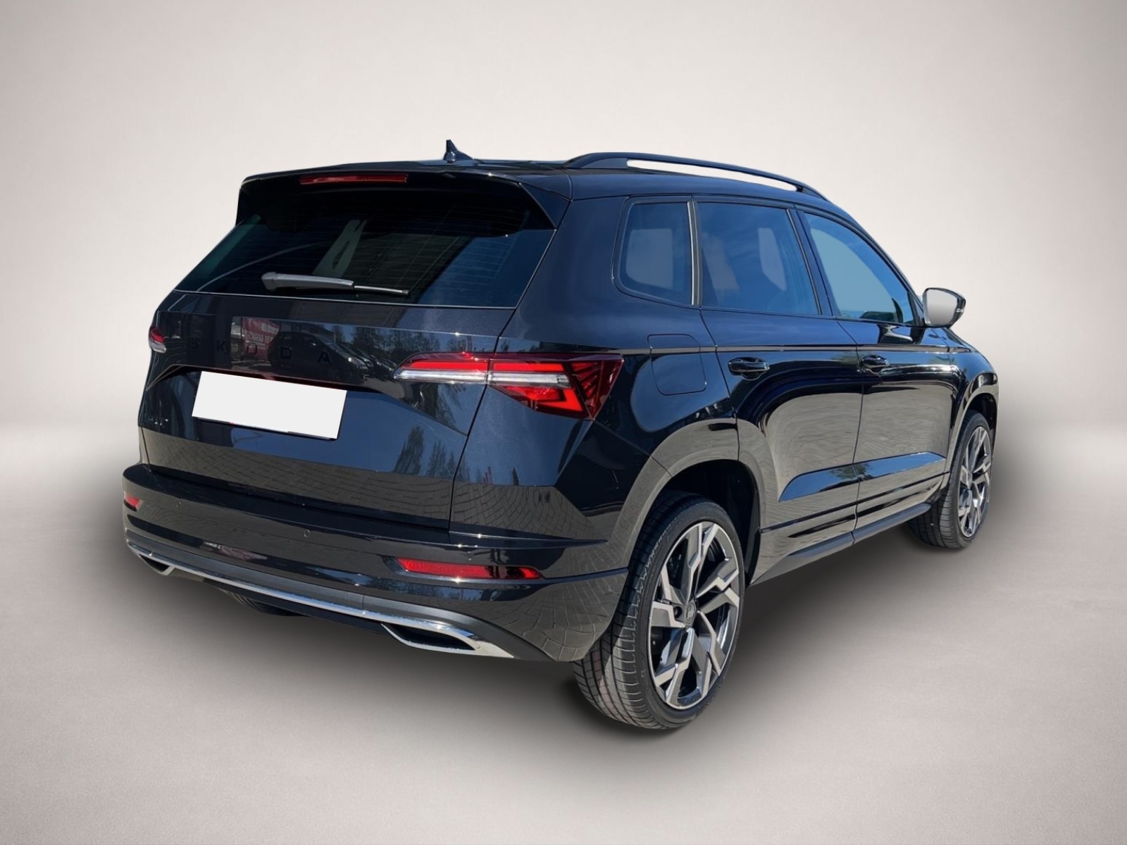 Bild 5 Skoda Karoq 1.5 TSI DSG Sportline AHK PANO NAVI KAMERA