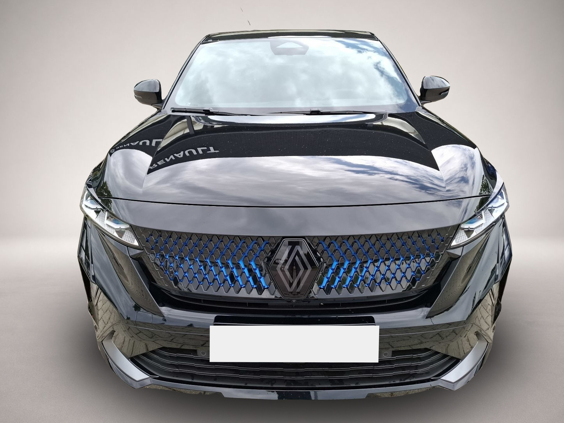 Fotografie des Renault Rafale Esprit Alpine E-Tech Full Hybrid 200