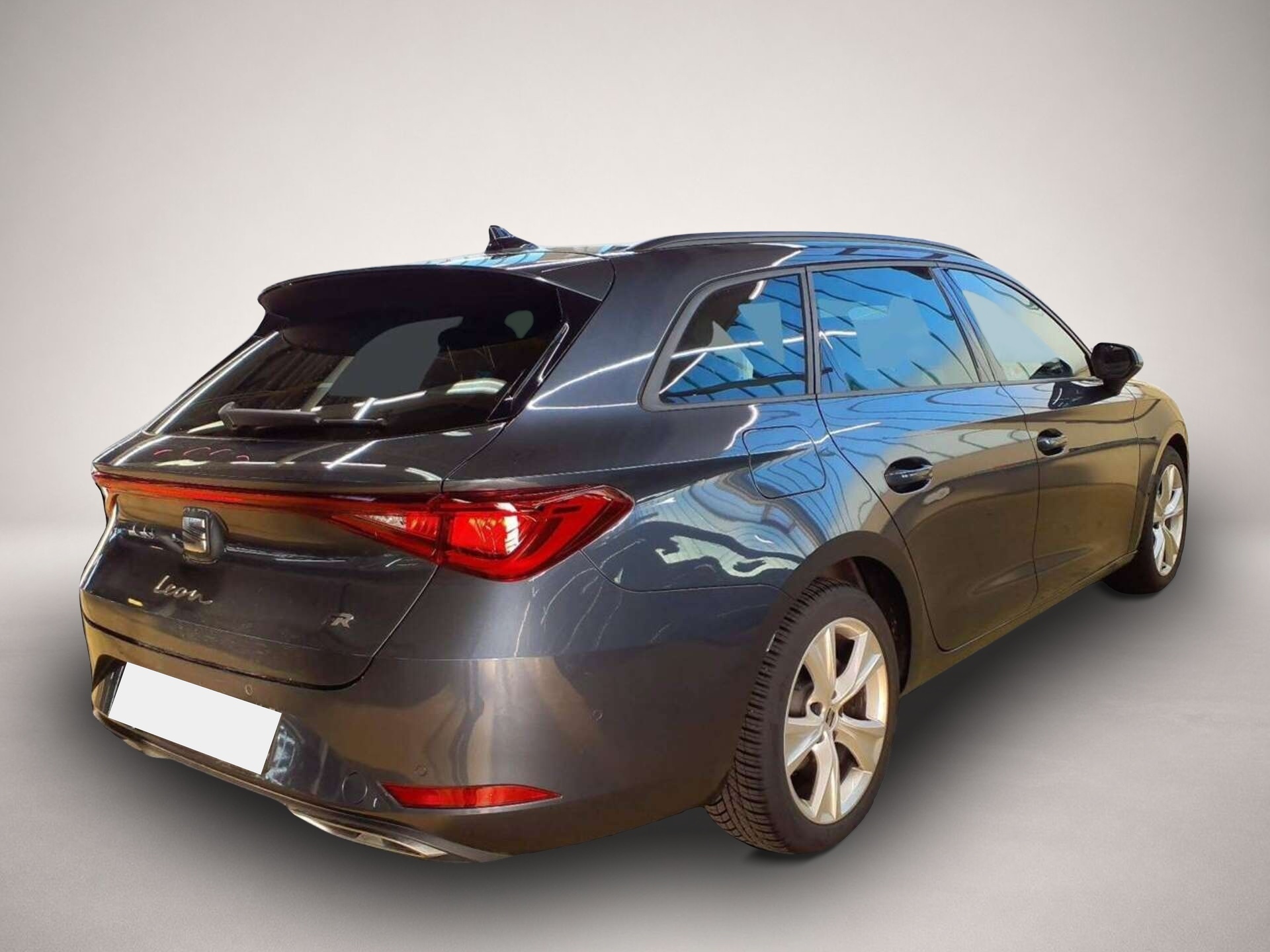 Bild 2 Seat Leon Sportstourer 1.5 eTSI FR