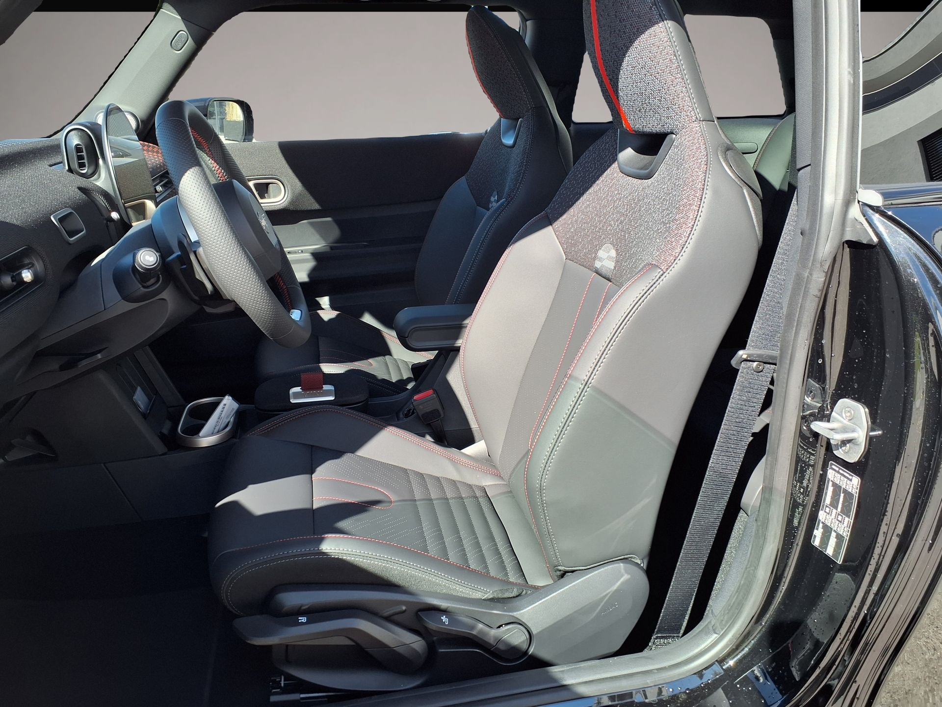 Bild 5 MINI Cooper 2.0 7-Gang Steptronic