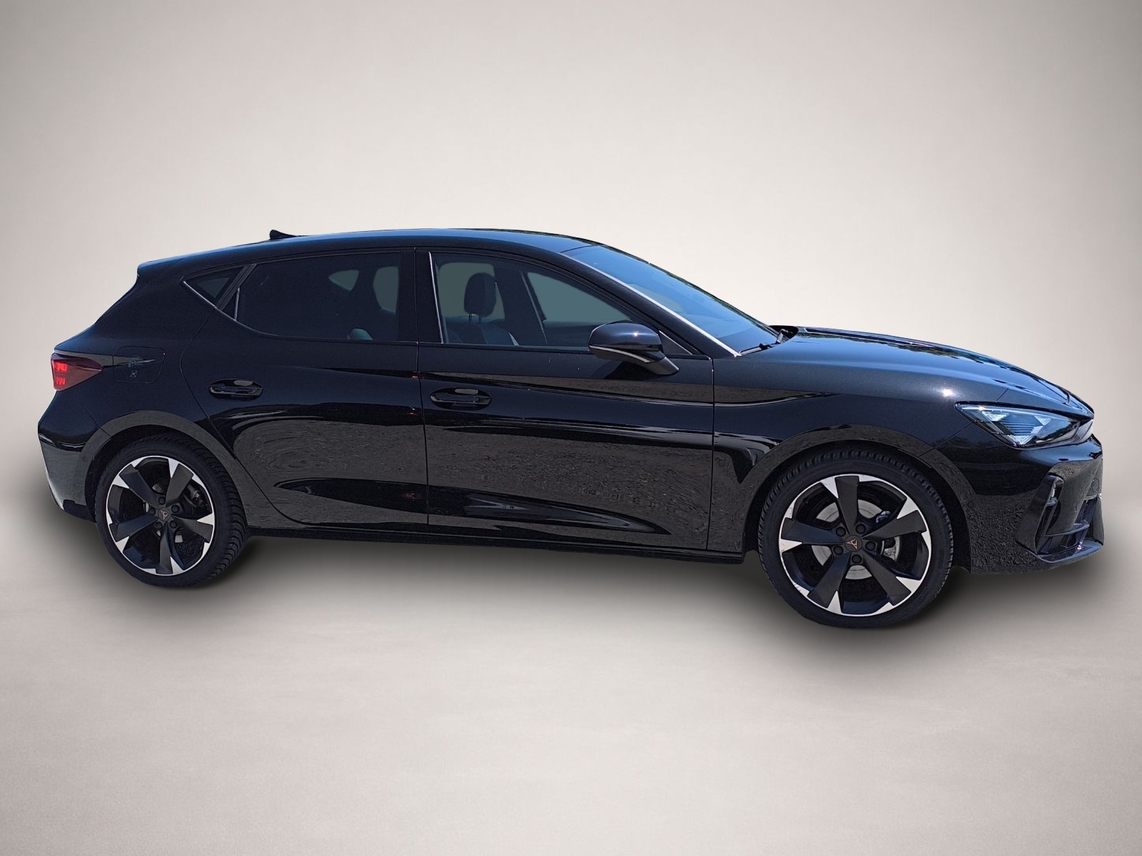 Bild 5 Cupra Leon 1.5 eTSI DSG 5-J-G NAVI ACC KESSY 18LM RFK