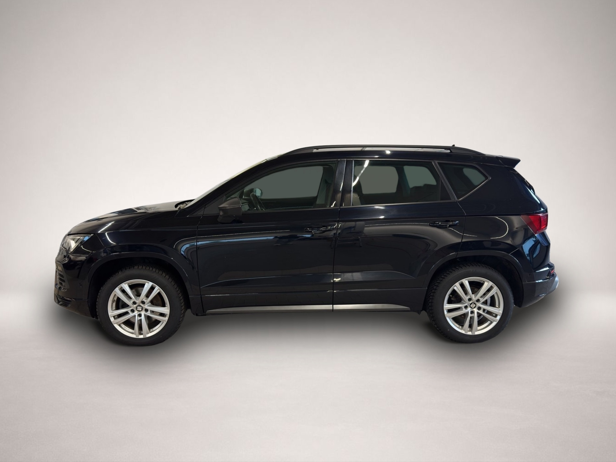 Bild 3 Seat Ateca 2.0 TSI DSG 4Drive FR AHK+PANO+18+BEATS+NA