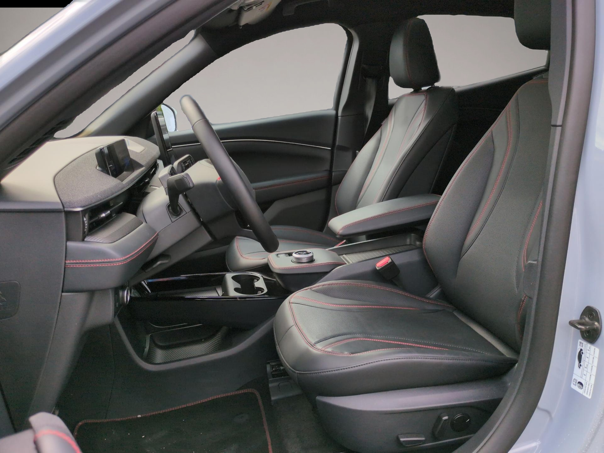 Bild 4 Ford Mustang Mach-E Crossover SUV Navi LED Vollleder