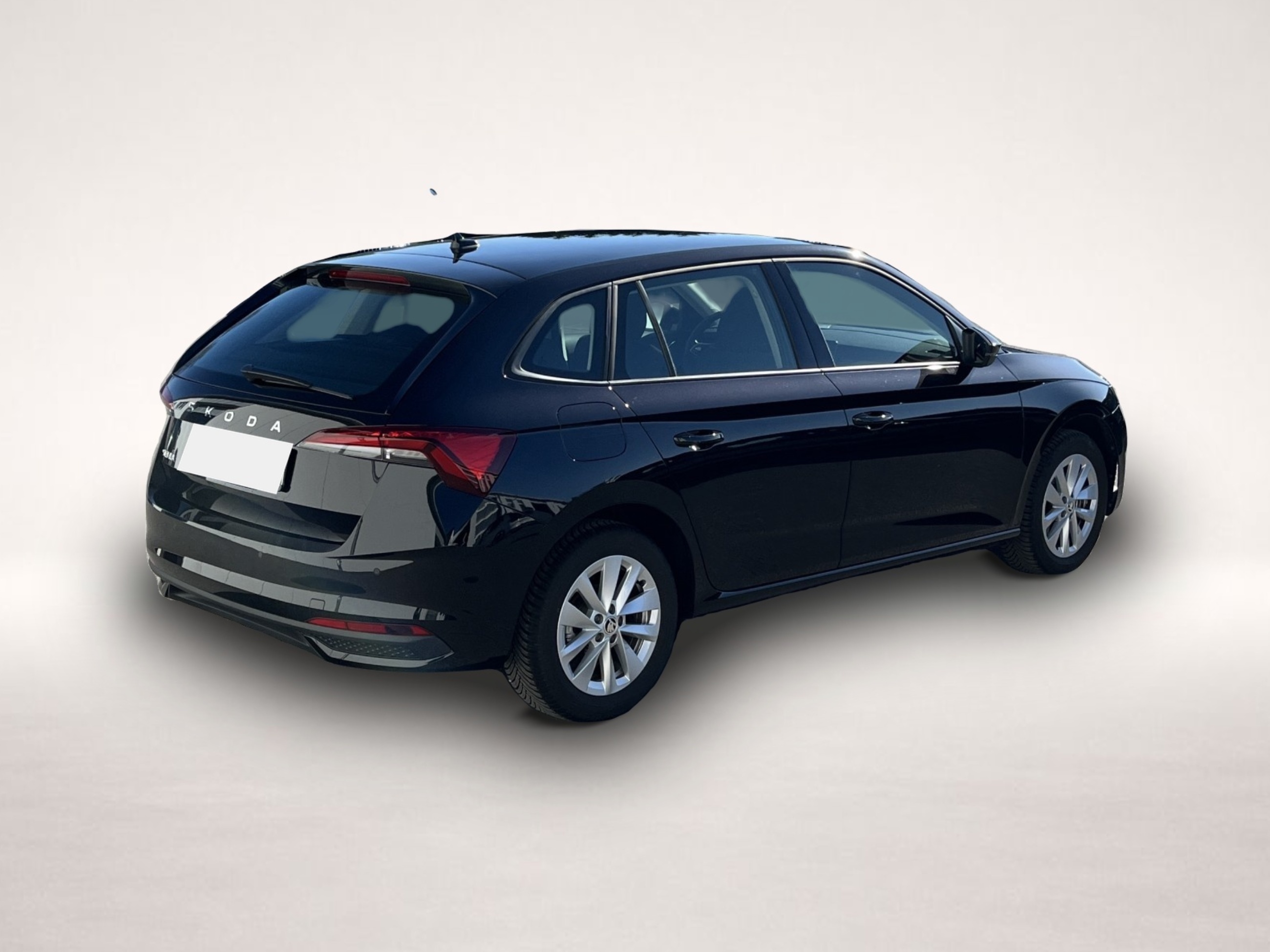 Fotografie des Skoda Scala 1.5 TSI Selection Navi RFK Vorb-AHK LR-HZG