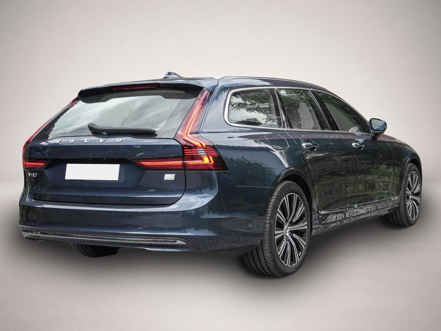 Bild 2 Volvo V90 Kombi Inscription Recharge Plug-In Hybrid AW