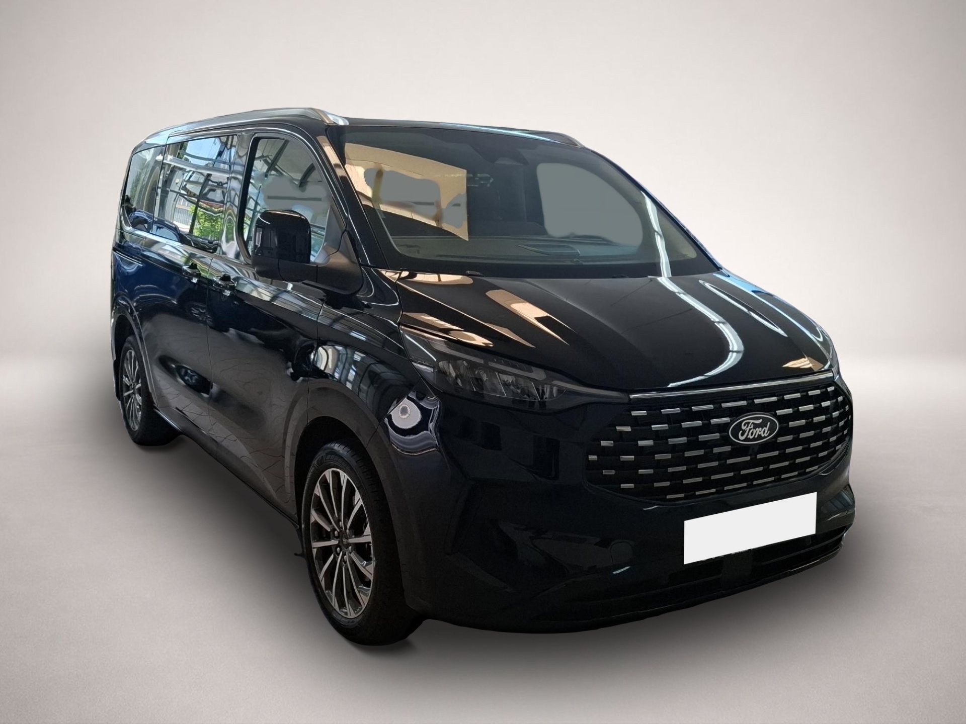 Fotografie 4 des Ford Tourneo Custom L1 Titanium X AHK Bluetooth Navi