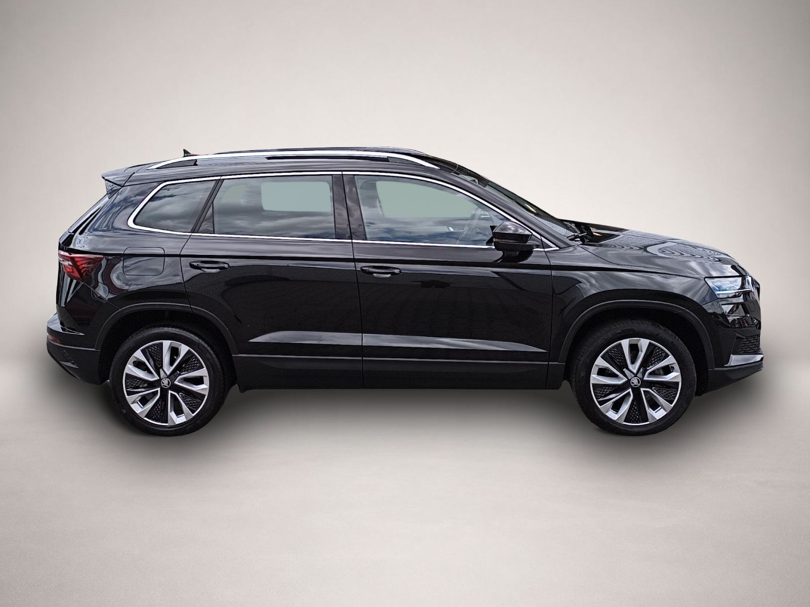 Fotografie 8 des Skoda Karoq 1.5 TSI DSG Selection ACC LED PDC