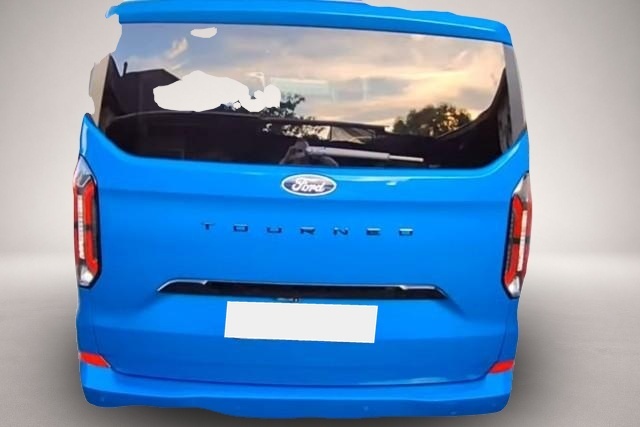 Bild 3 Ford Tourneo Custom 320 L2 BUS 2.0 TDCi 125kW 8Gg-Aut Titanium X - n