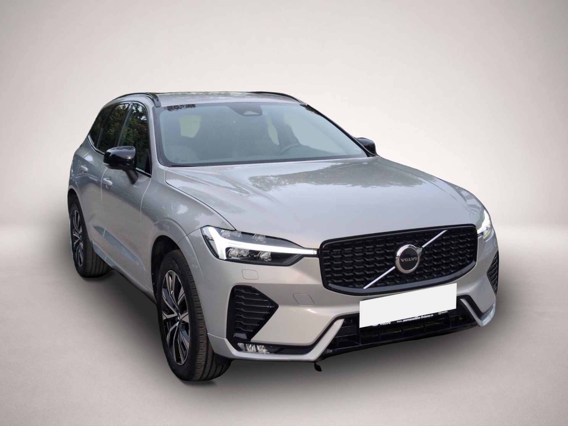 Bild 4 Volvo XC60 B4 (Diesel) Plus Dark AWD Automatik Bluetoo