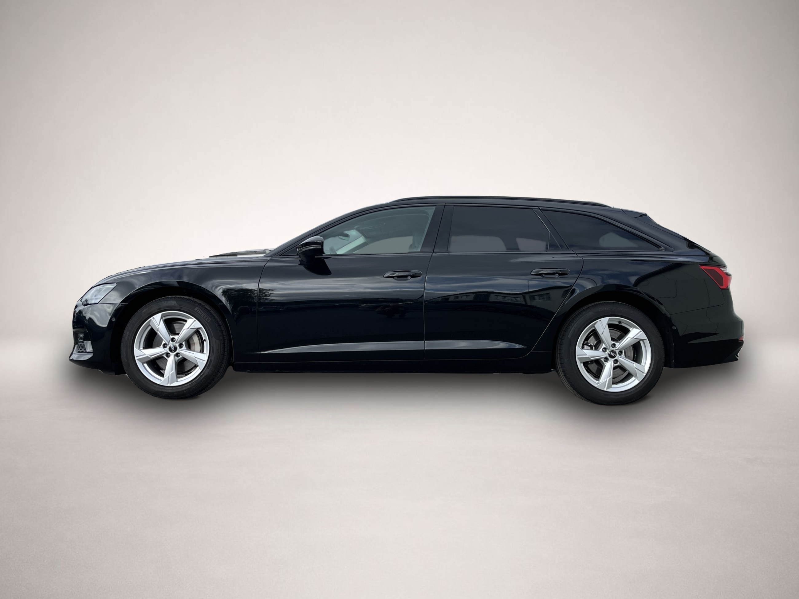 Fotografie Audi A6 Avant 45 2.0 TFSI S tronic sport 219¤ m.20% A
