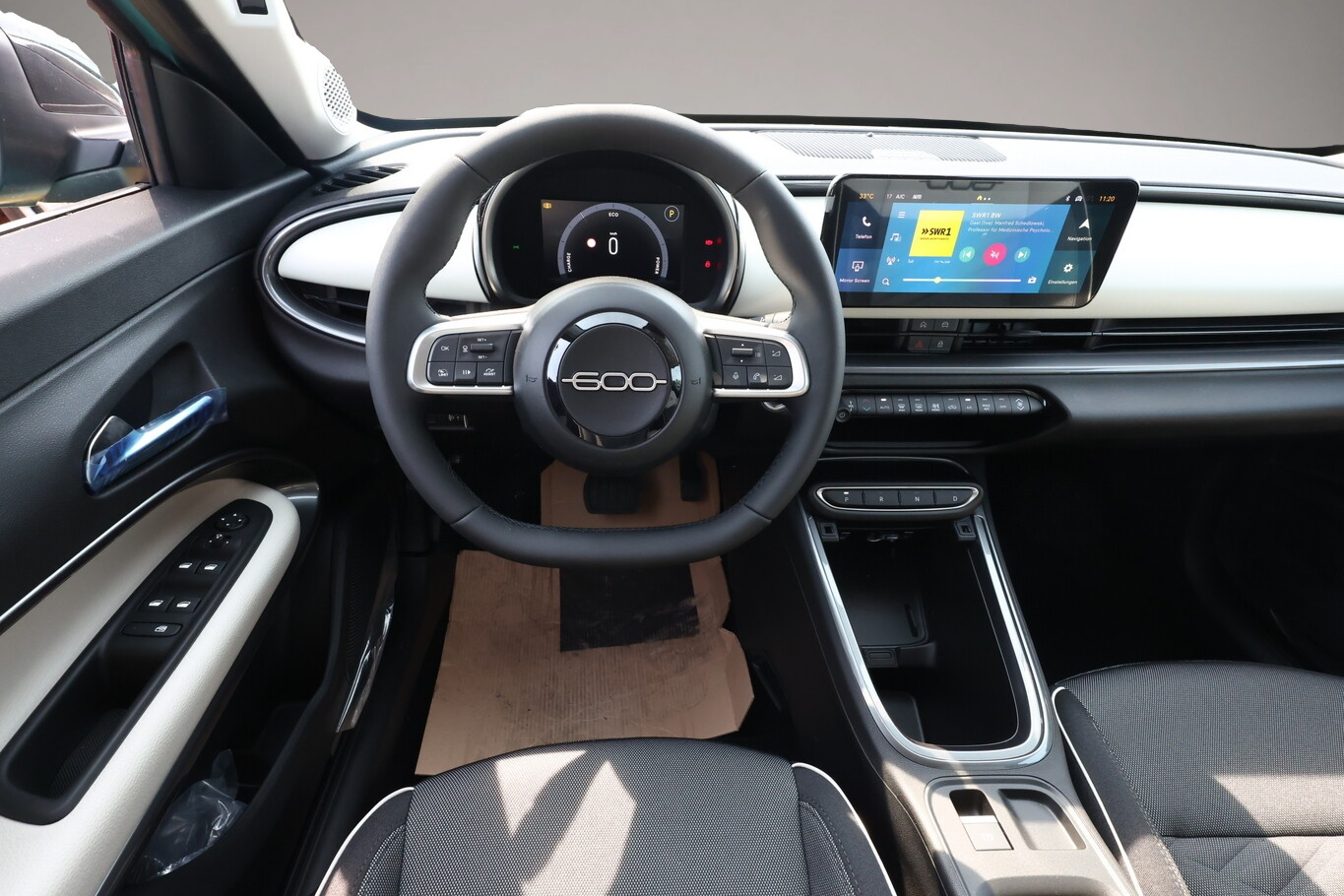 Bild 6 Fiat 600 Hybrid La Prima SHZ eHK ACC Nav Kam 360°PDC