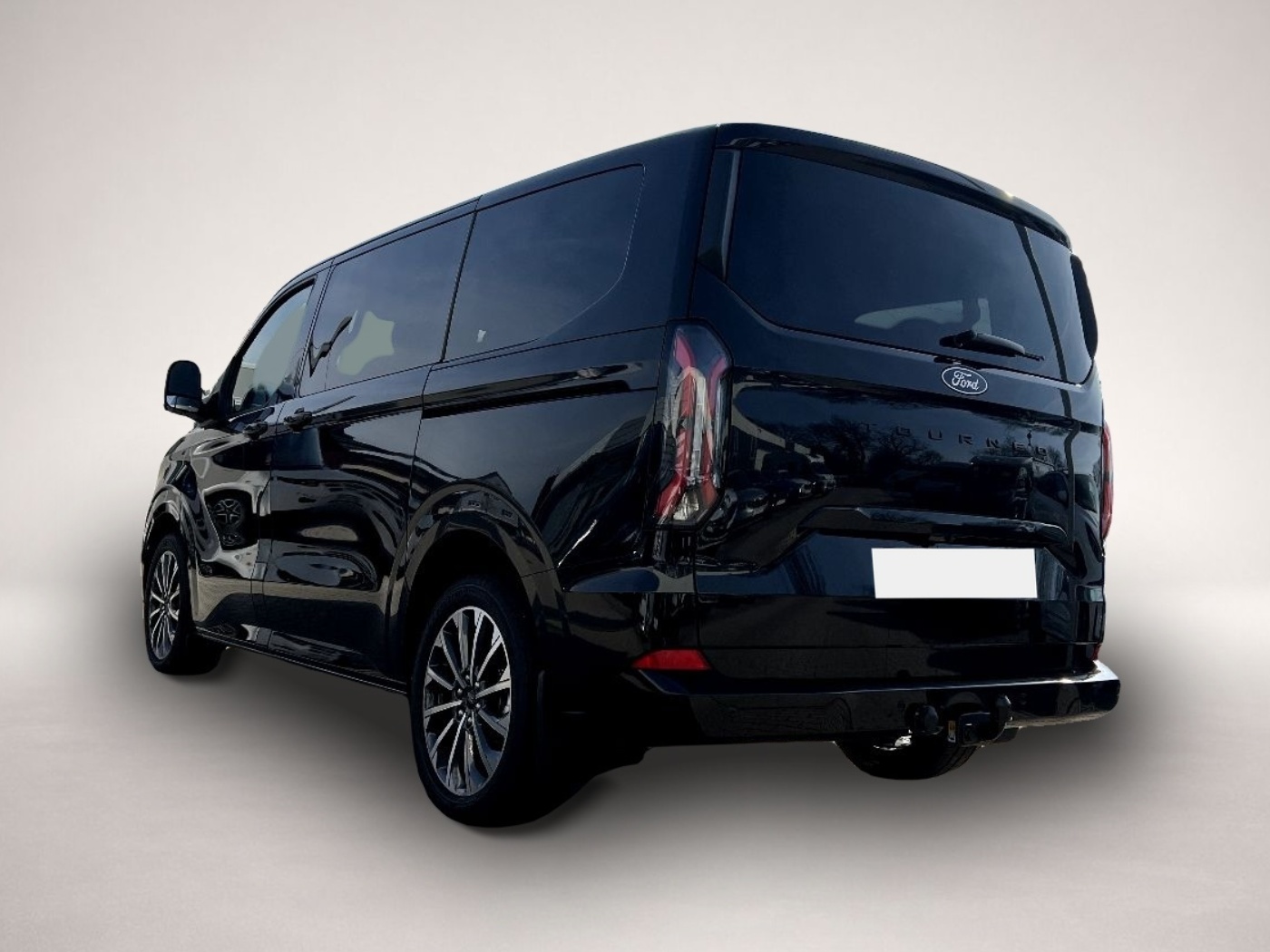 Bild 2 Ford Tourneo Custom L1 2.0 EcoBlue 320 Titanium X AHK