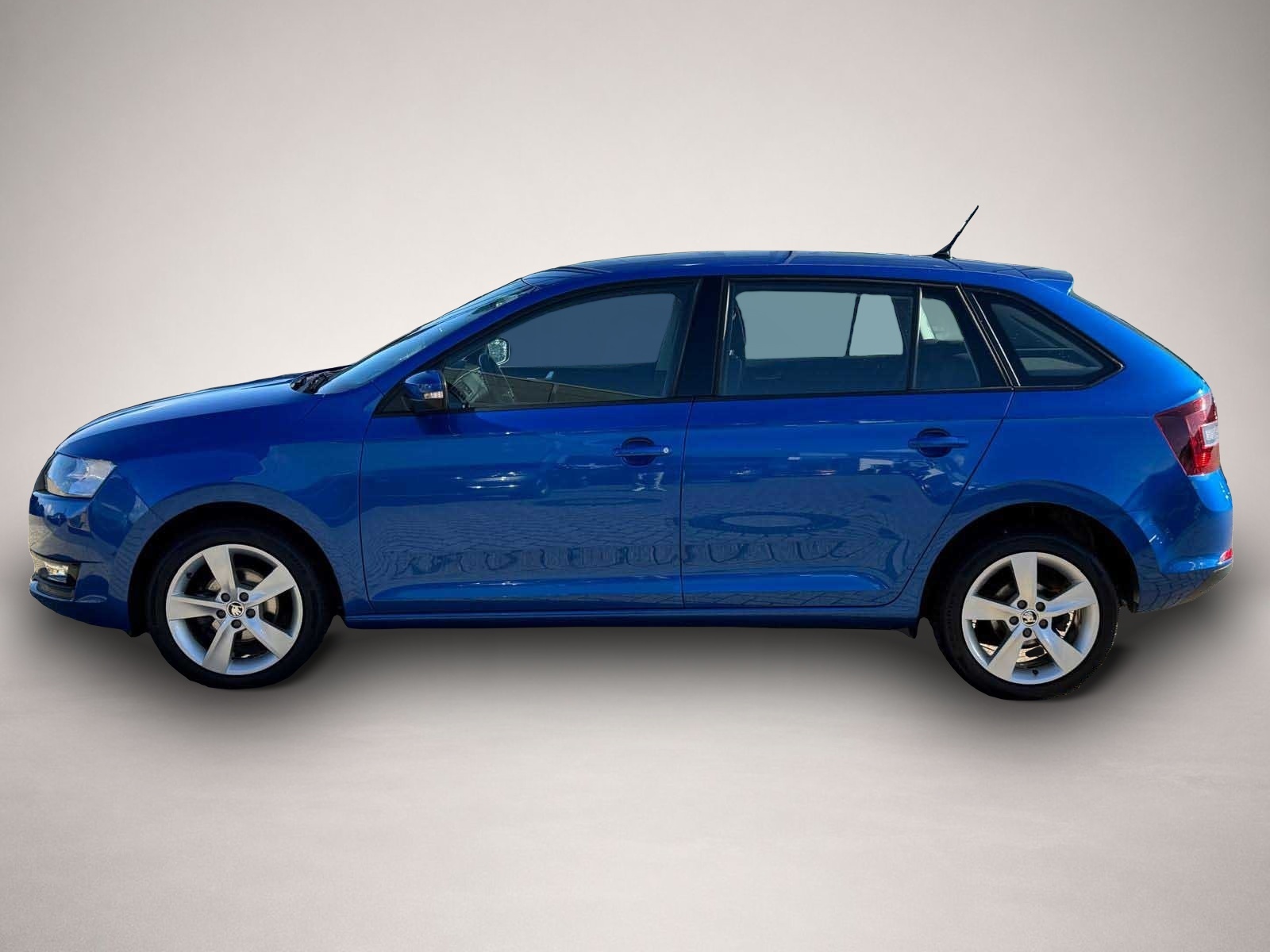 Bild 4 Skoda Rapid Spaceback 1.0 TSI Cool Edition