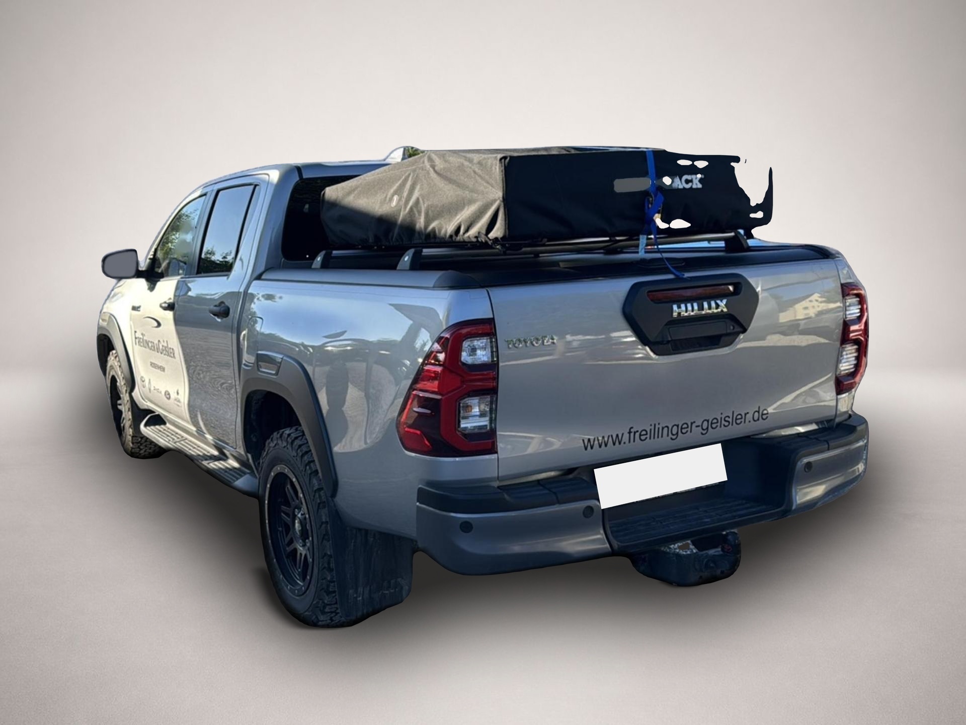 Bild 2 Toyota Hilux Double Cab Invincible 4x4 inkl Dachzelt! L