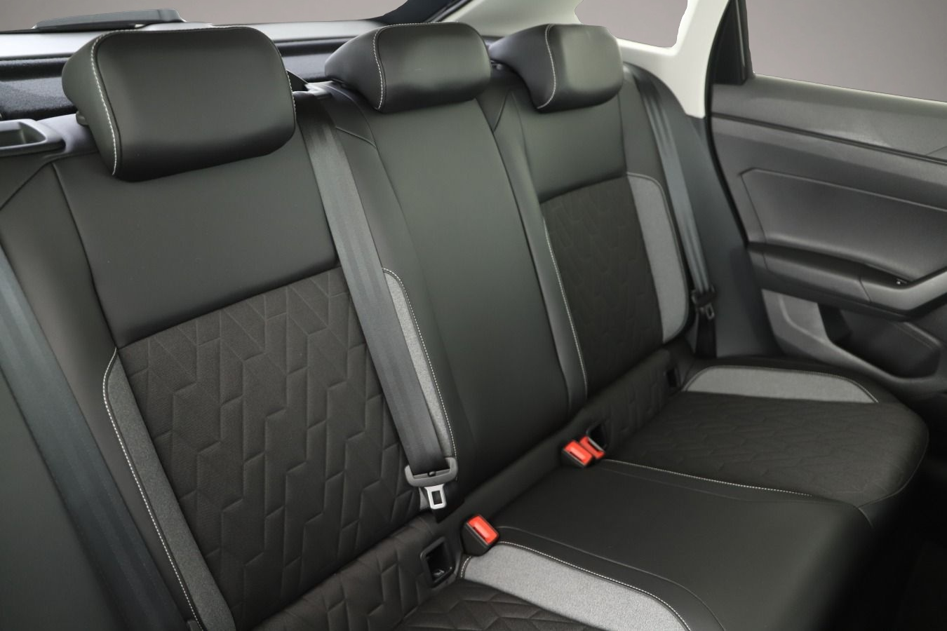 Bild 5 Volkswagen Taigo 1.0 TSI Goal LED/ACC/App/Navi